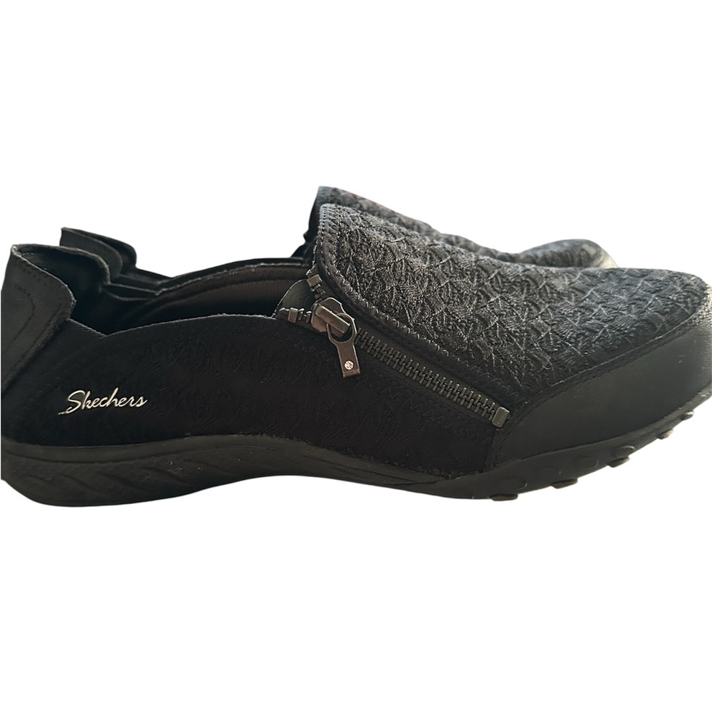 Skechers Womens Breathe Easy Wise Words Sneakers Black Fabric Zip Memory Foam 11